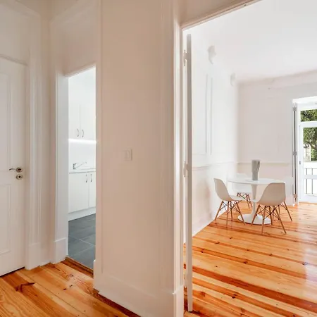 Guestready - Saldanha Building Garden Appartement Lisboa