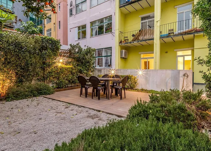 Guestready - Saldanha Building Garden *